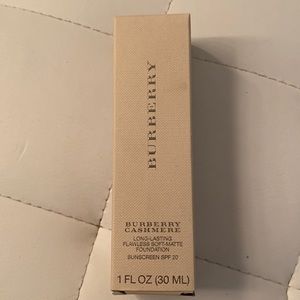 NIB Burberry Cashmere Foundation